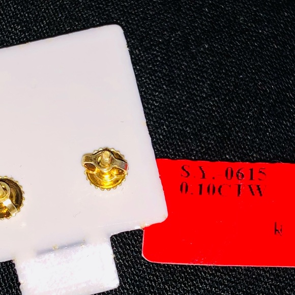 Black Friday Sale REAL DIAMOND SQUARE EARRINGS WOW - Picture 3 of 4